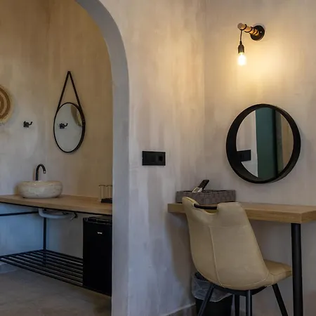 Iviskos - Adults Only 2*