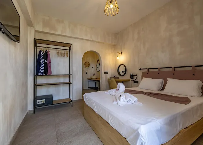 Hotell Iviskos - Adults Only