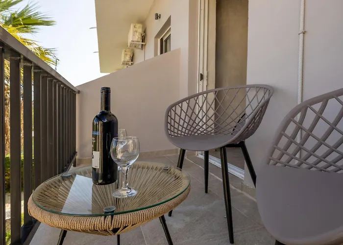 Iviskos - Adults Only Hotell